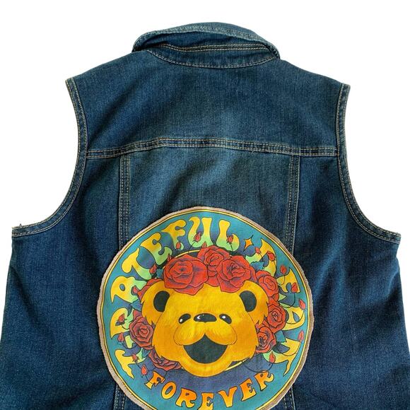 Via Penny Lane Reworked Apparel | Grateful Dead Bear Custom Upcycled Denim Vest - Picture 7 of 8